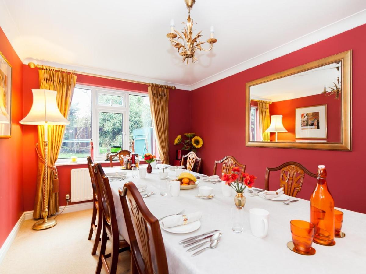 Hotel Ayuda House Altrincham Esterno foto