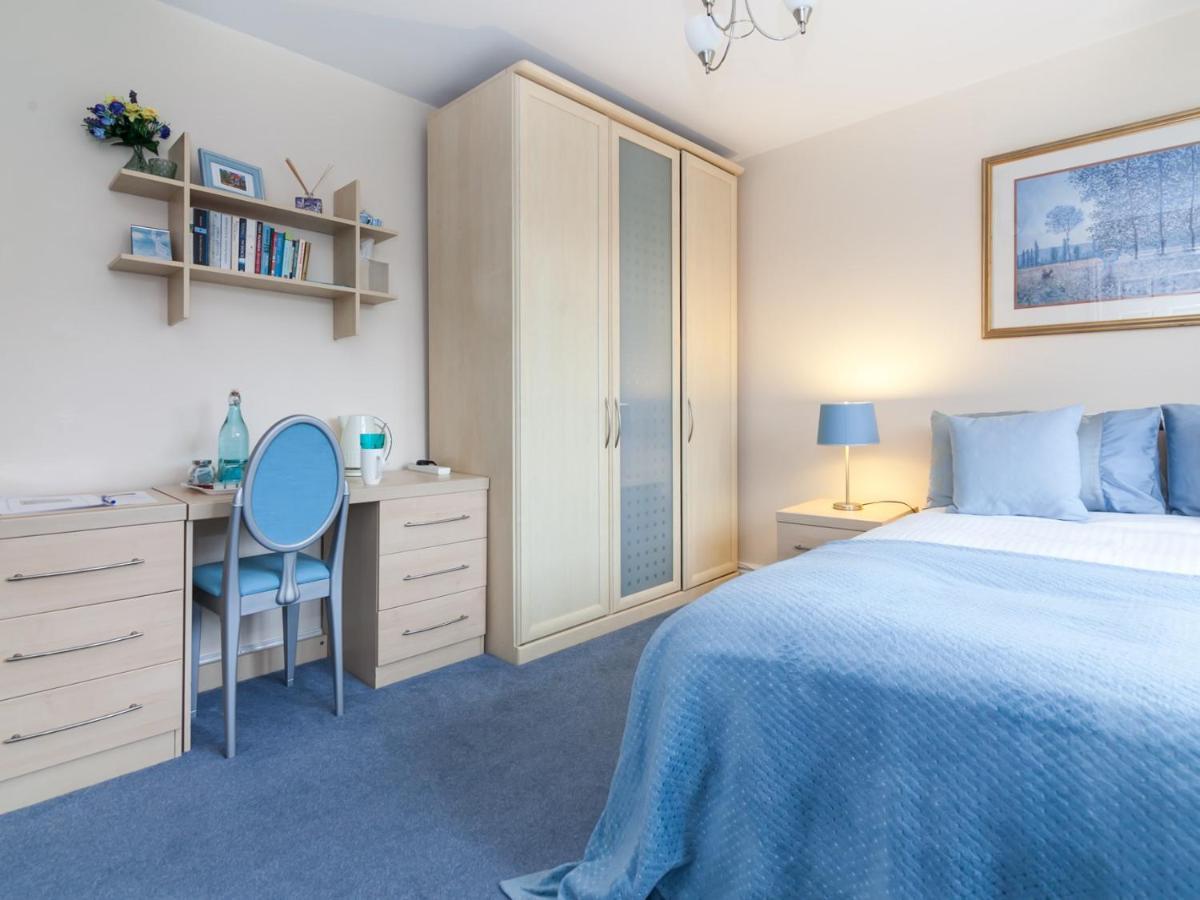 Hotel Ayuda House Altrincham Esterno foto
