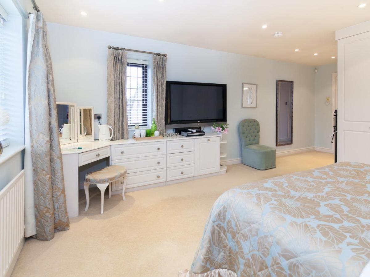 Hotel Ayuda House Altrincham Esterno foto