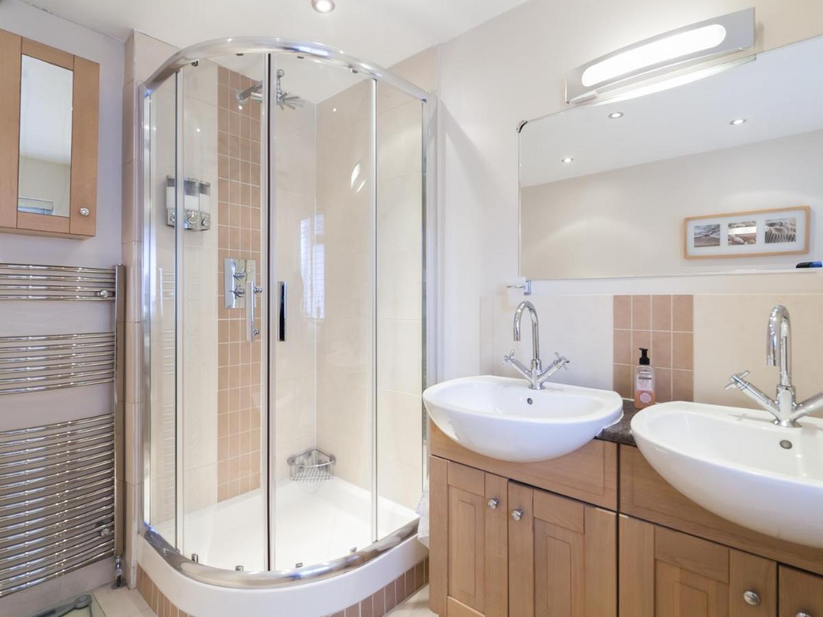 Hotel Ayuda House Altrincham Esterno foto