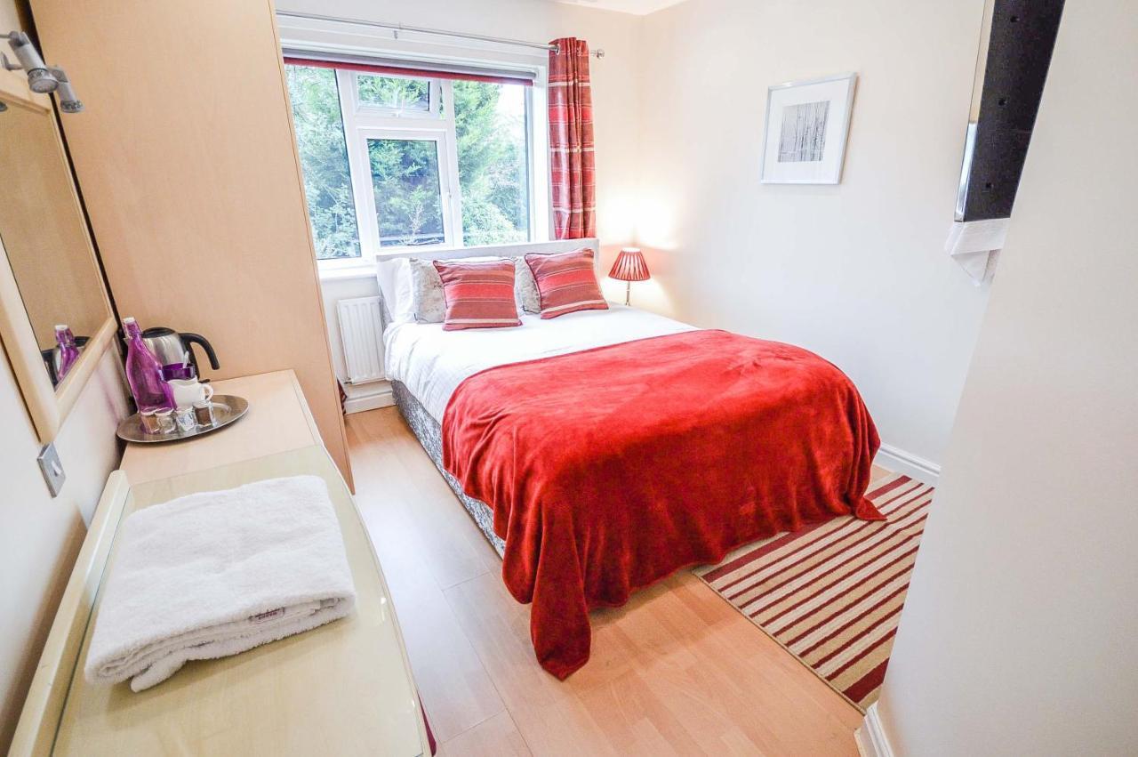 Hotel Ayuda House Altrincham Esterno foto